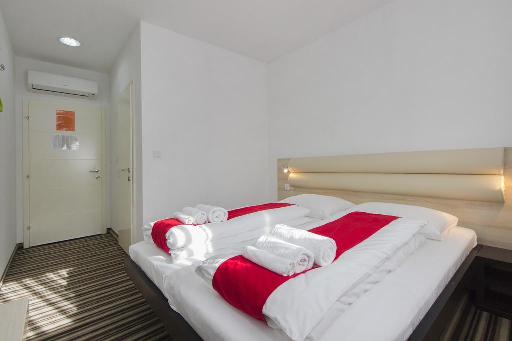 Parkcity Rooms Šibenik Eksteriør bilde