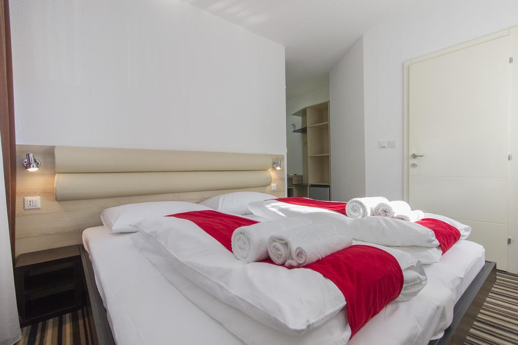 Parkcity Rooms Šibenik Eksteriør bilde