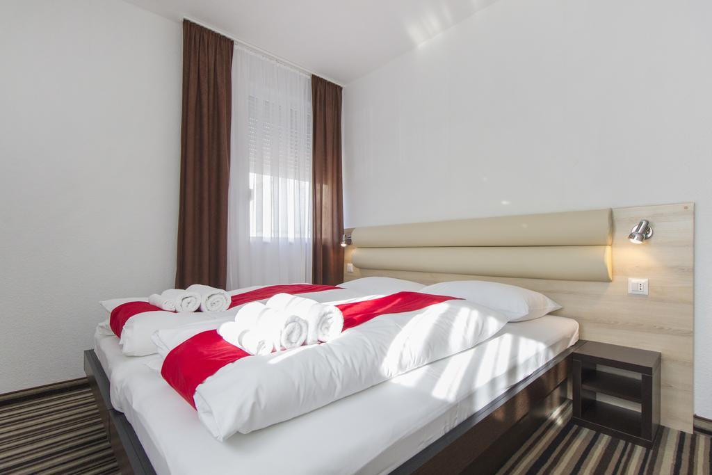 Parkcity Rooms Šibenik Eksteriør bilde
