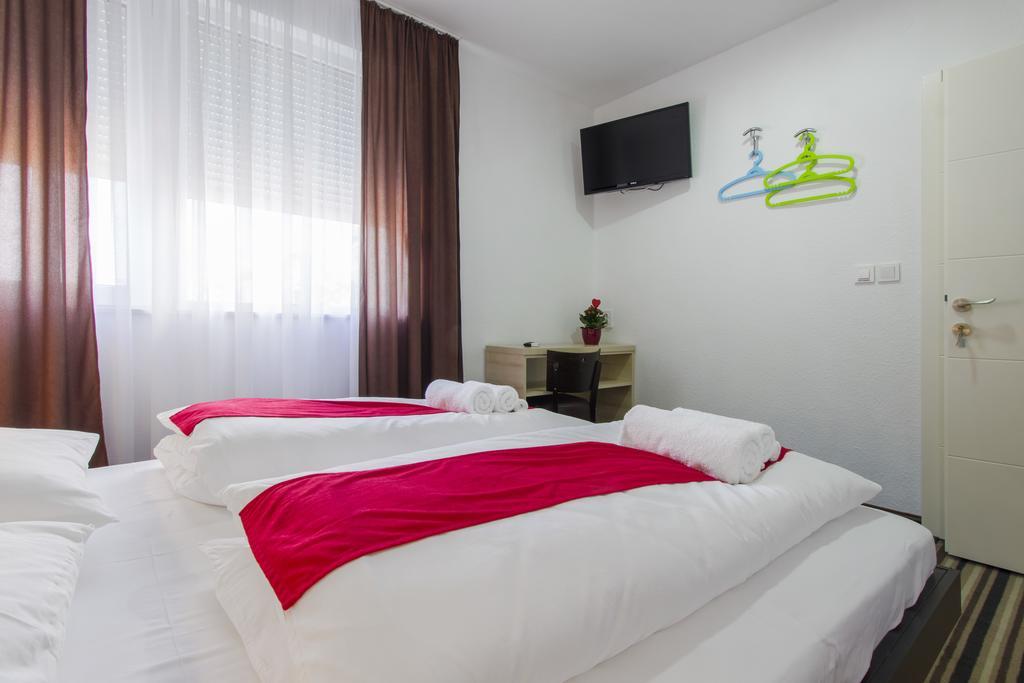 Parkcity Rooms Šibenik Eksteriør bilde